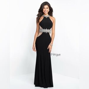 NWT - Intrigue by Blush - beaded waist, cut-out Prom Gown. Black. Size 6